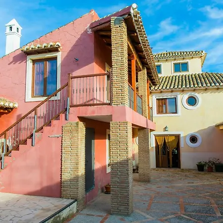 Holiday home Cortijo Los Nogales